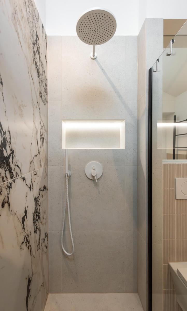 Skyline Apartments Krakow Luaran gambar